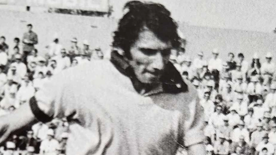 Nel 1971 l’attaccante canarino segnò il gol partita contro i giallorossi allenati da Gianni Seghedoni
