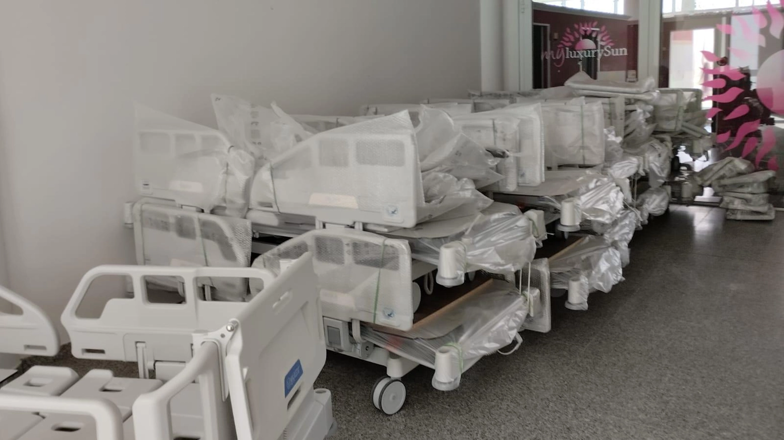 Sanità, nuove dotazioni. Sono 185 i letti elettrici consegnati in tre ospedali