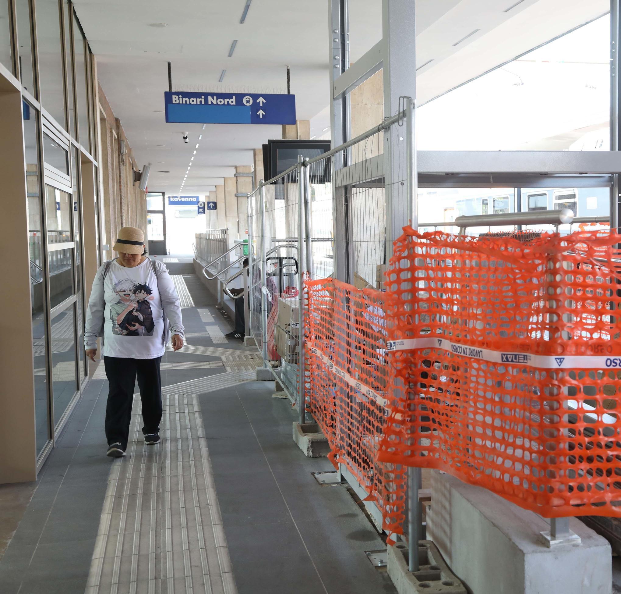 Nuovo look per la stazione. Taglio del nastro a luglio. Ma i costi sono raddoppiati Nuovo look per la stazione. Taglio del nastro a luglio. Ma i costi sono raddoppiati
