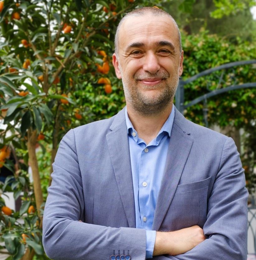 Giro di vite sulla quiete notturna: "Sarà vietato conferire il vetro" Giro di vite sulla quiete notturna: "Sarà vietato conferire il vetro"