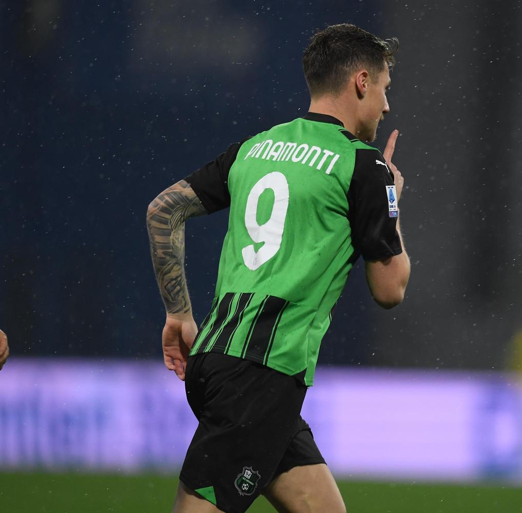andrea pinamonti futuro incerto tra sassuolo e genoa in serie a da Ilrestodelcarlino.it andrea pinamonti futuro incerto tra sassuolo e genoa in serie a