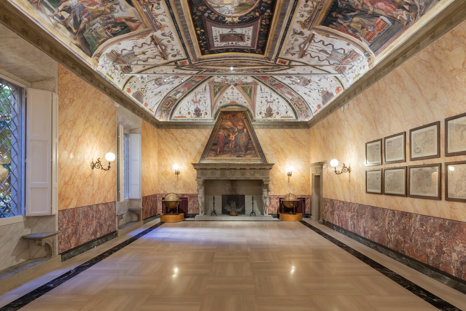 palazzo boncompagni diventa giungla d8217arte con la mostra di marta roberti