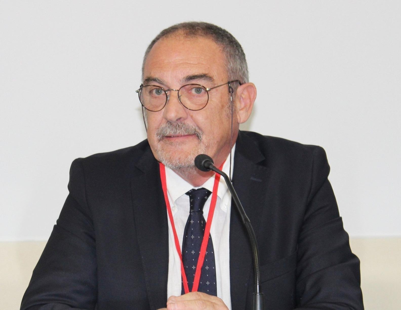 Vagnini si mette a capo dell’Iss: "Credo nella sanità pubblica" Vagnini si mette a capo dell’Iss: "Credo nella sanità pubblica"