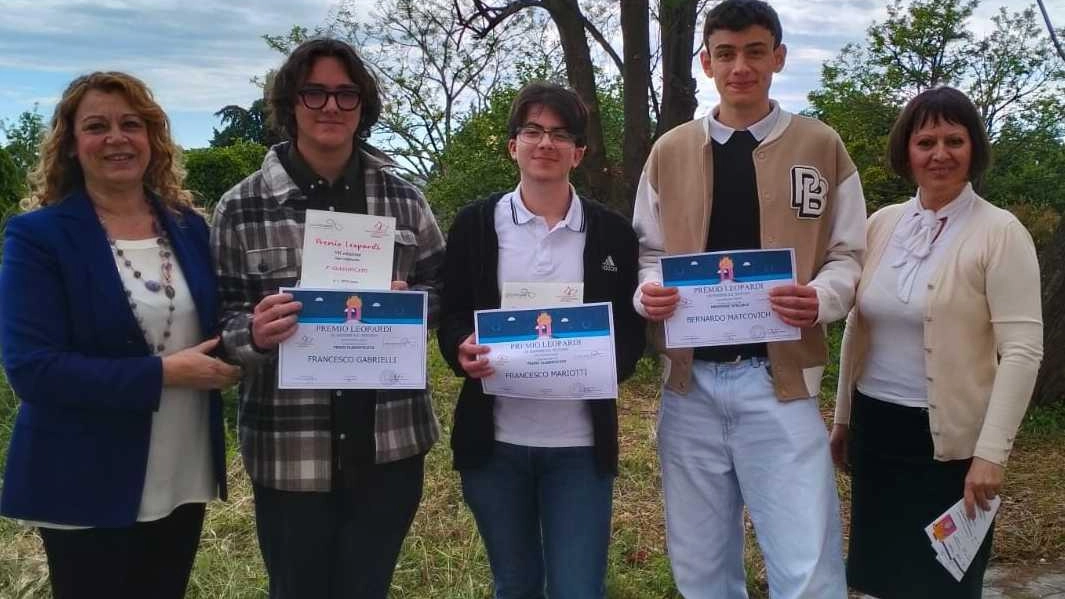Premio "Leopardi", gli studenti del Galilei si mettono in evidenza