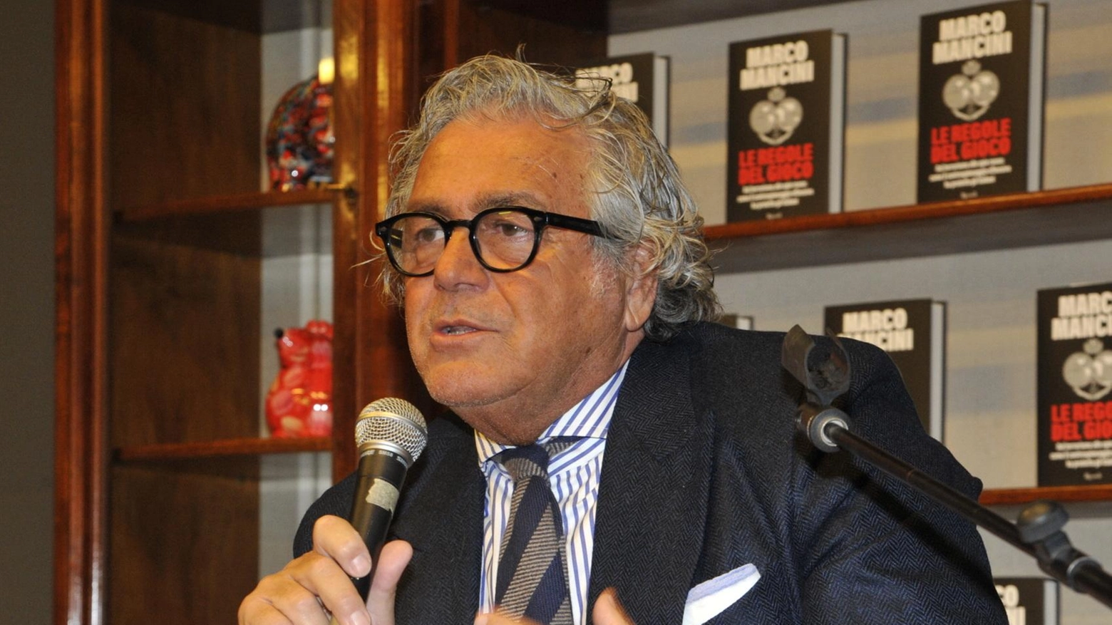 L'ex agente segreto Marco Mancini racconterà la storia del controspionaggio italiano a Urbino, presentando il suo libro "Le regole del gioco". L'incontro si terrà domani pomeriggio alle 17 presso la sala del Maniscalco.