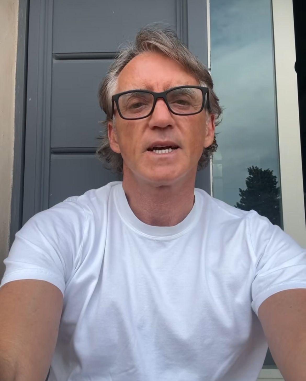 Roberto Mancini: “Stop alla guerra a Gaza”. Il video appello dell’ex Ct della Nazionale Roberto Mancini: “Stop alla guerra a Gaza”. Il video appello dell’ex Ct della Nazionale