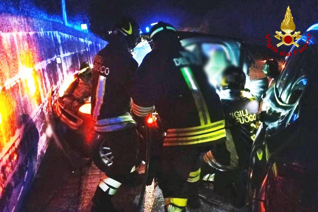 Incidente sulla da Ilrestodelcarlino.it Incidente sulla Salaria scontro tra auto un ferito