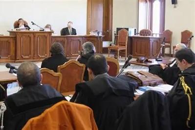 Maxi truffa da 100mila euro, imprenditore fermano nei guai Maxi truffa da 100mila euro, imprenditore fermano nei guai