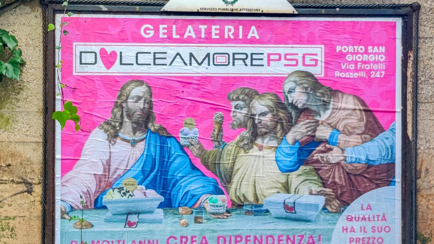 La Curia Arcivescovile critica un manifesto pubblicitario di una gelateria a Porto San Giorgio che raffigura l'Ultima Cena con gelato, definendolo inopportuno e potenzialmente offensivo per la fede cristiana durante la Settimana Santa.