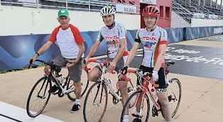 fabio tondelli e iones capiluppi in due giorni giro delle fiandre e parigi roubaix
