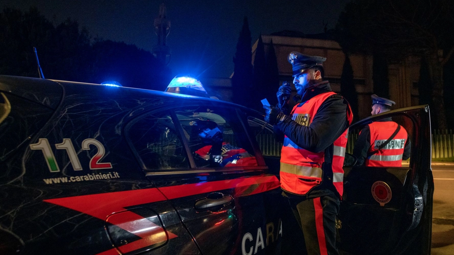 I carabinieri hanno arrestato il pusher per estorsione