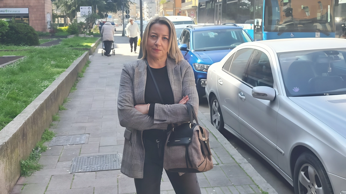 La presidente locale di Confcommercio Ascom Barbara Bertù: "Non bastano le misure adottate dal Comune, servono i parcheggi"
