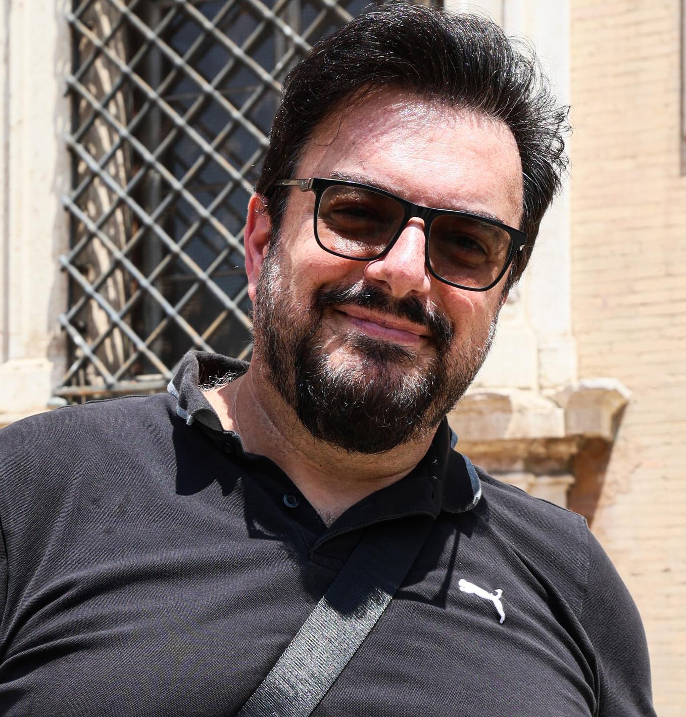 "Sarebbe bello farci un giro" "Sarebbe bello farci un giro"