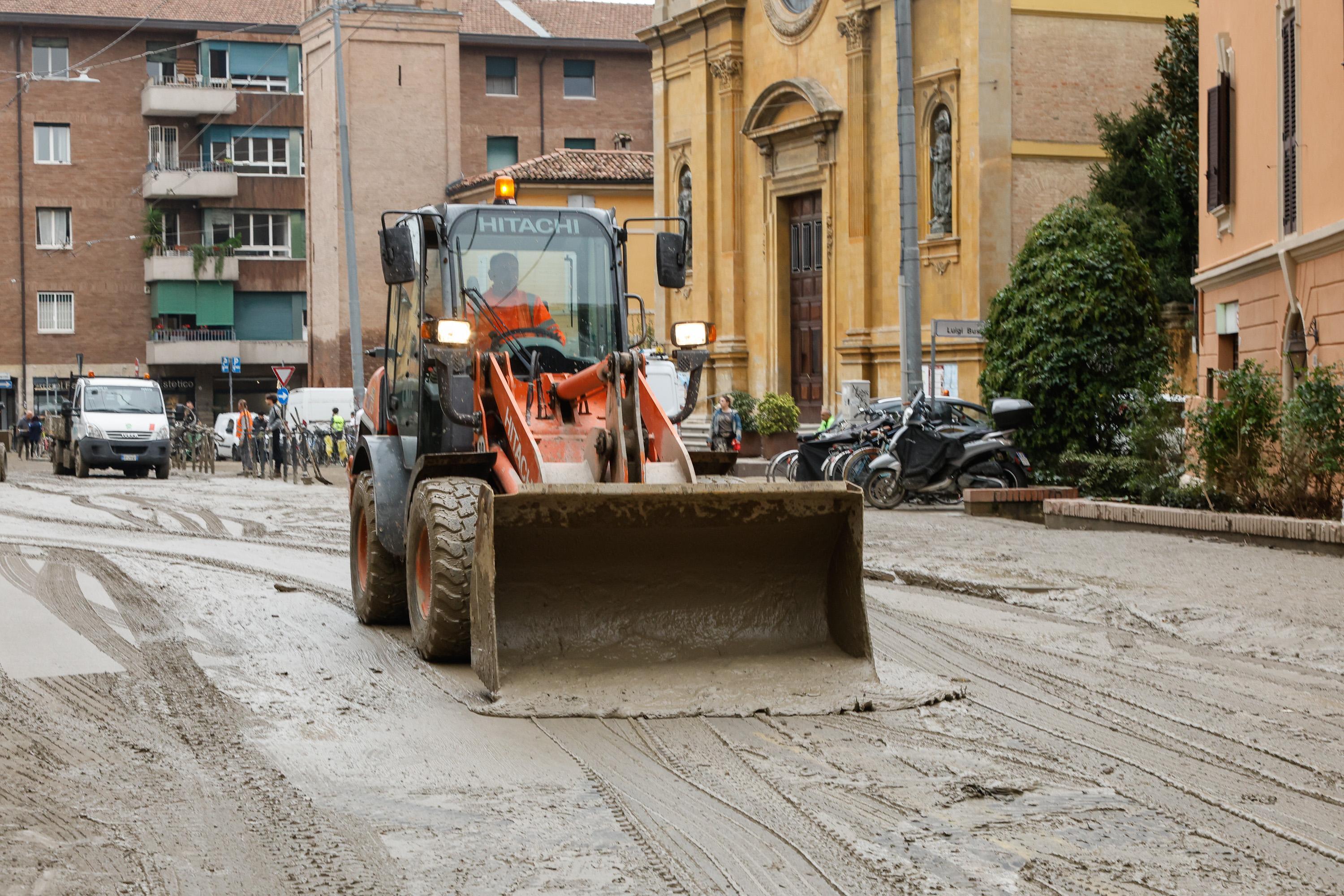 Alluvione a Bologna: i residenti del Ravone fanno causa a Regione, Comune e Bonifica Alluvione a Bologna: i residenti del Ravone fanno causa a Regione, Comune e Bonifica