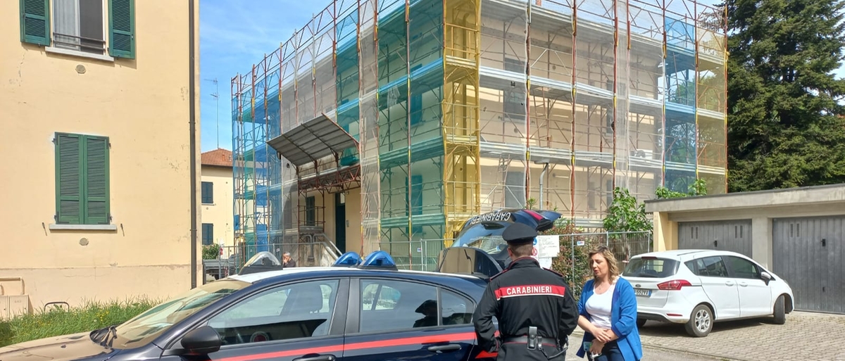 Reggio Emilia, riqualificazione case Acer di via Doberdò: “Fornitori non pagati da un anno”