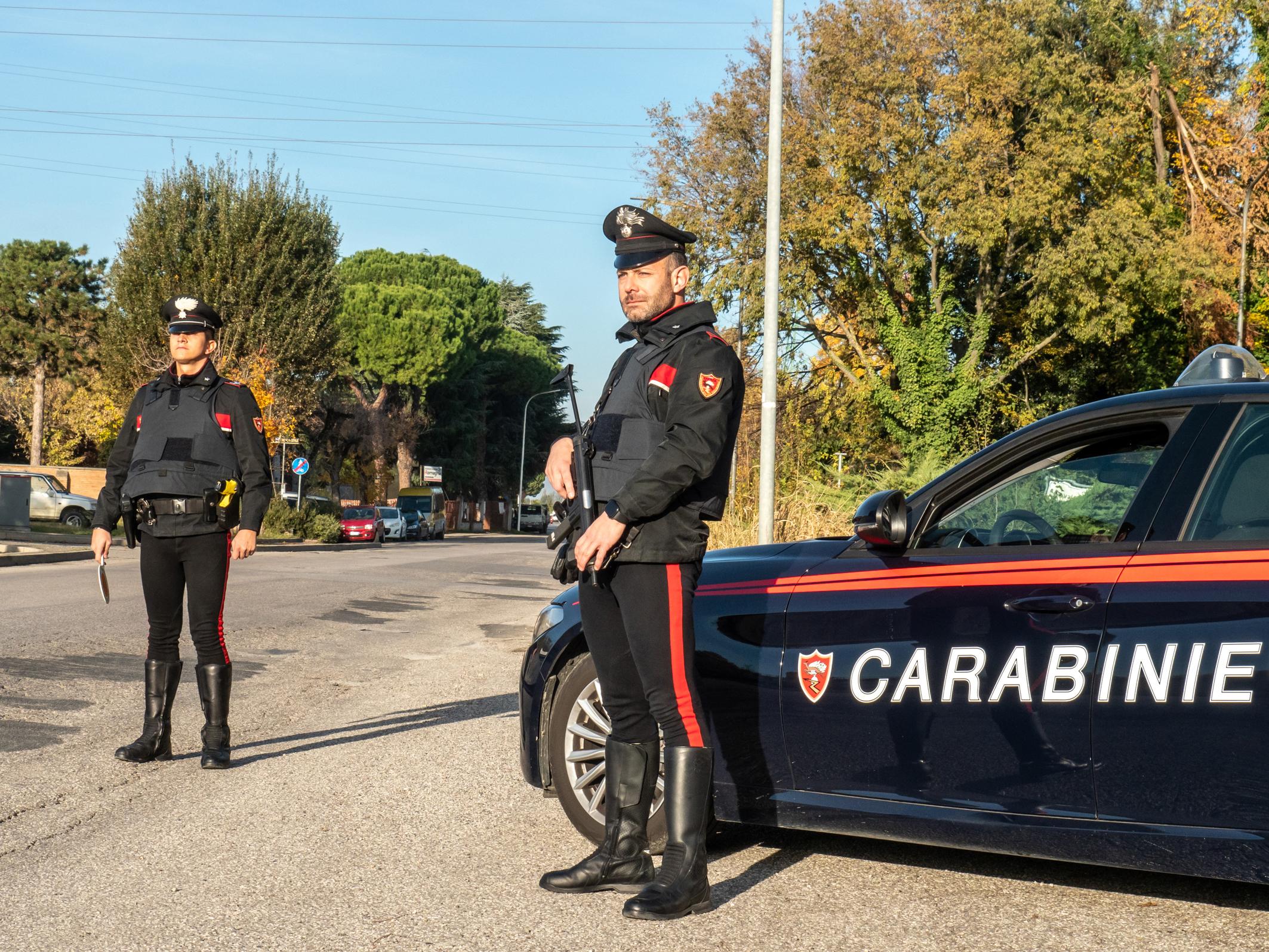 Relazione con 13enne: muratore a processo Relazione con 13enne: muratore a processo