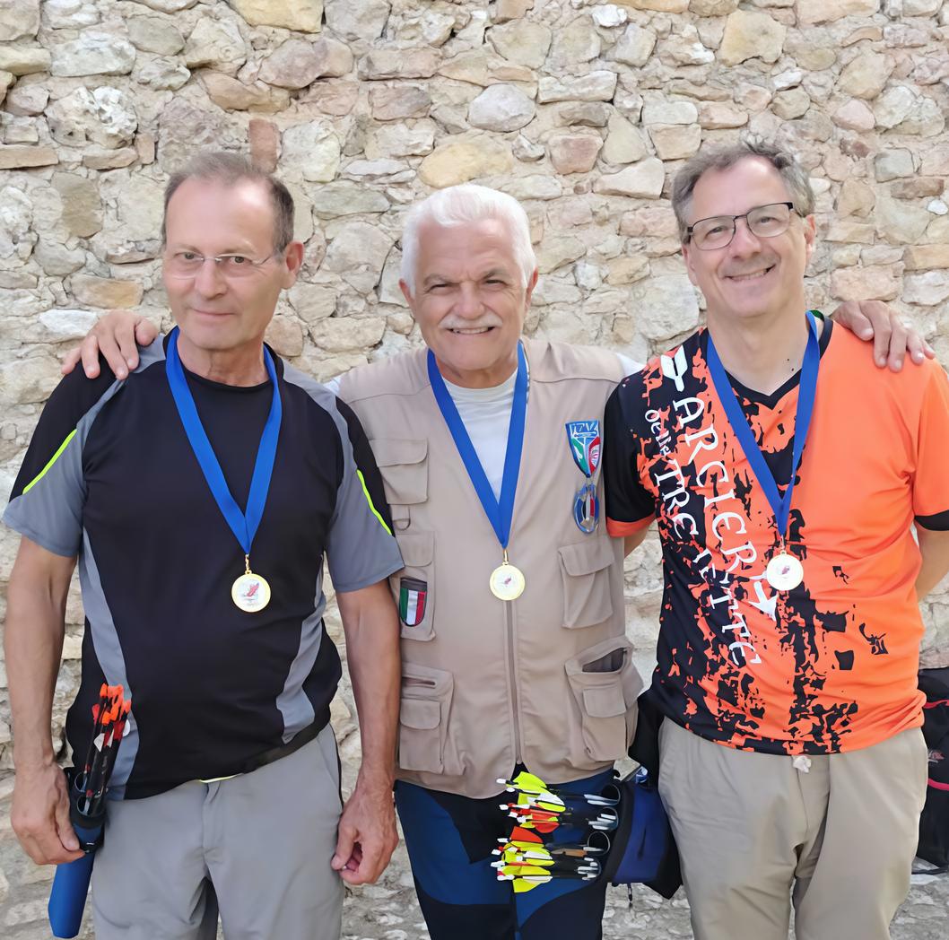gli arcieri ascolani dominano in umbria