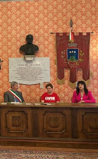 Costituzione in dono ai 18enni