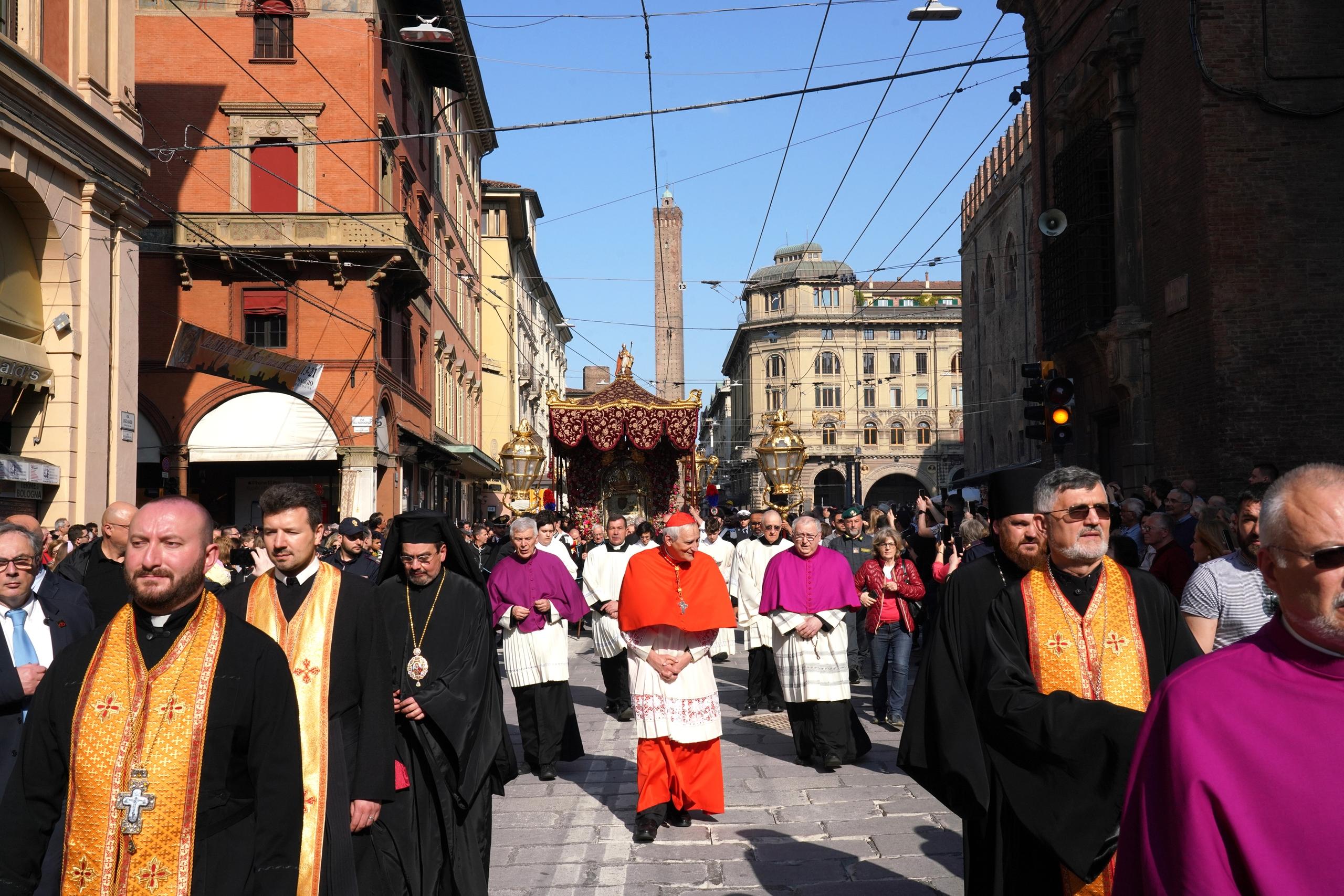 Bologna, la Madonna di San Luca scende oggi: gli orari e il percorso