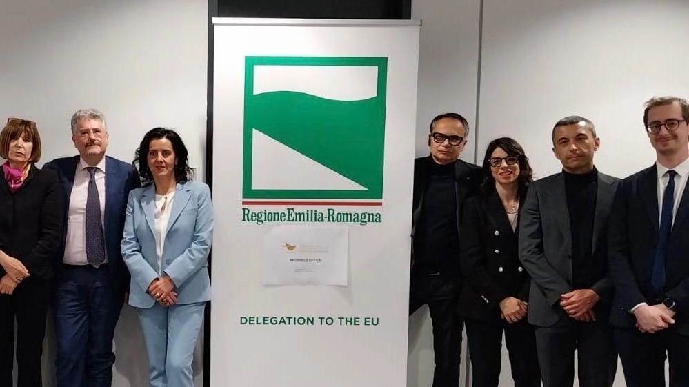 L'Autorità di Sistema Portuale ha inaugurato una nuova sede a Bruxelles presso la Regione Emilia-Romagna, per essere vicina alla Commissione Europea e partecipare attivamente alle politiche portuali.