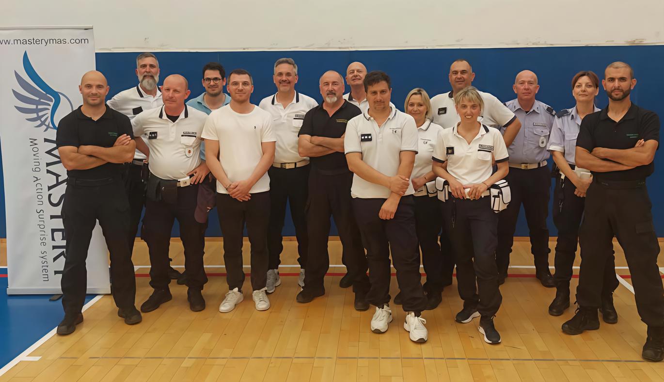 gestione delle crisi e dei conflitti formazione per la polizia locale
