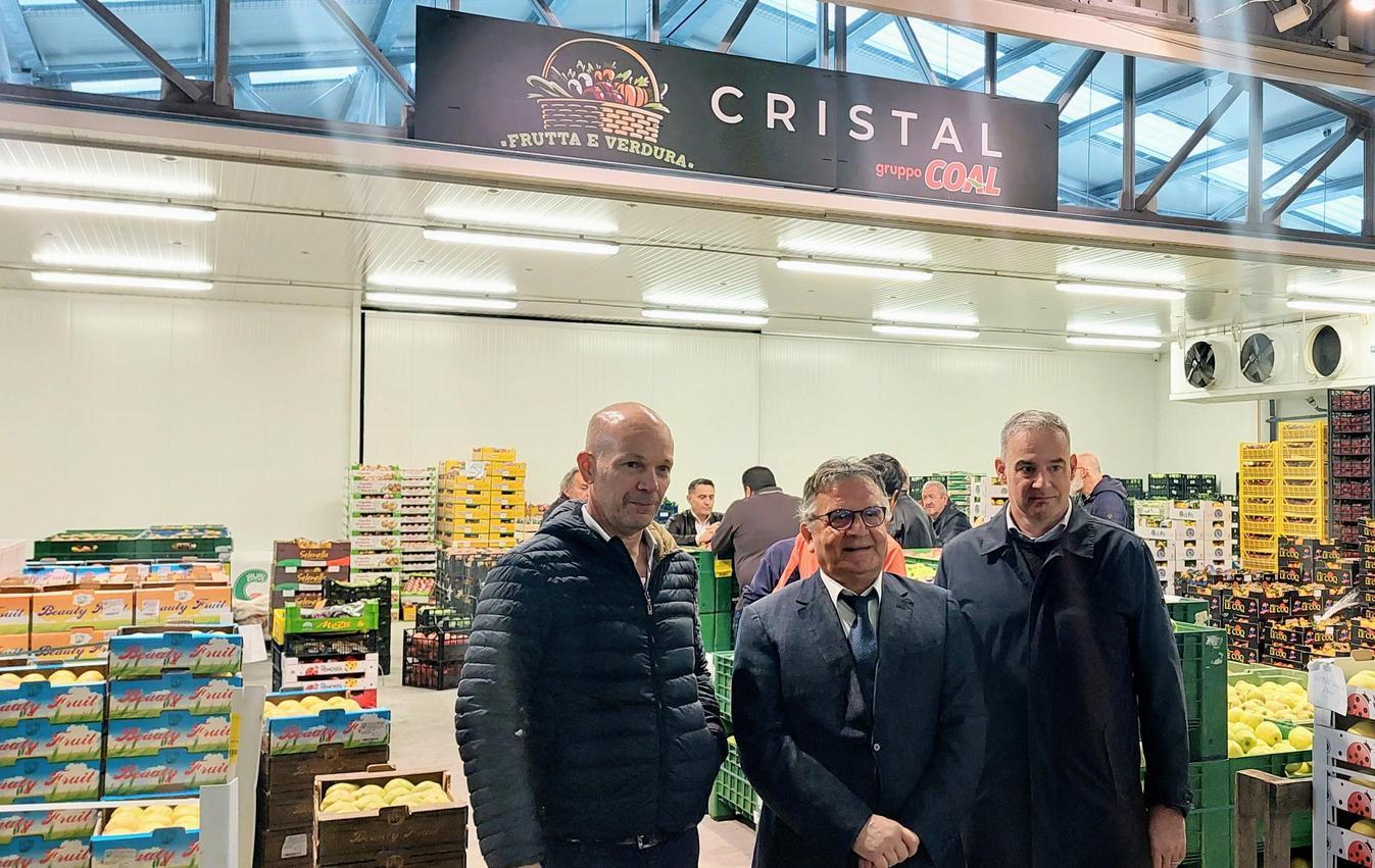 Mercato ortofrutticolo: "Gli operatori se ne vanno" Mercato ortofrutticolo: "Gli operatori se ne vanno"
