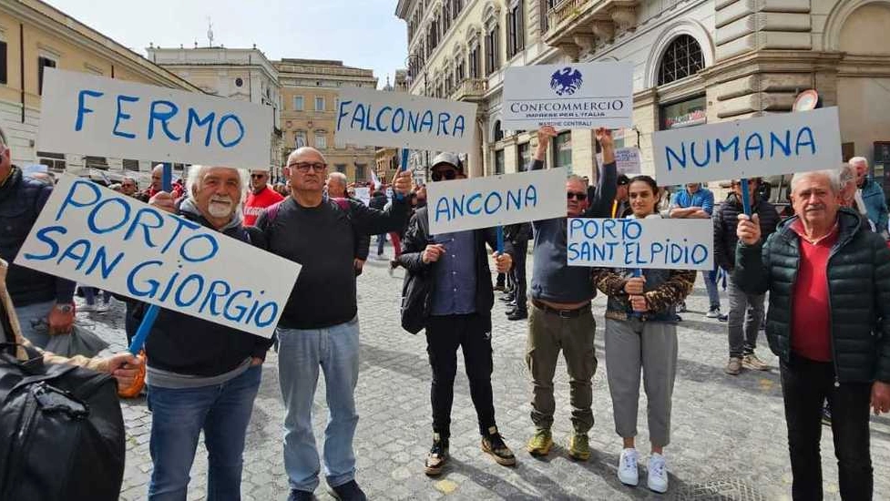 Manifestazione dei balneari a Roma contro la Bolkestein
