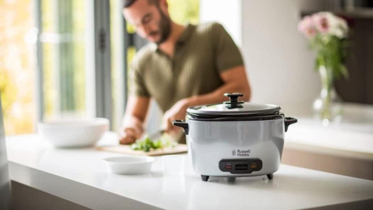 Russell Hobbs Cuociriso, cucina sana ma con gusto: tua solo oggi con lo sconto del 28% Russell Hobbs Cuociriso, cucina sana ma con gusto: tua solo oggi con lo sconto del 28%