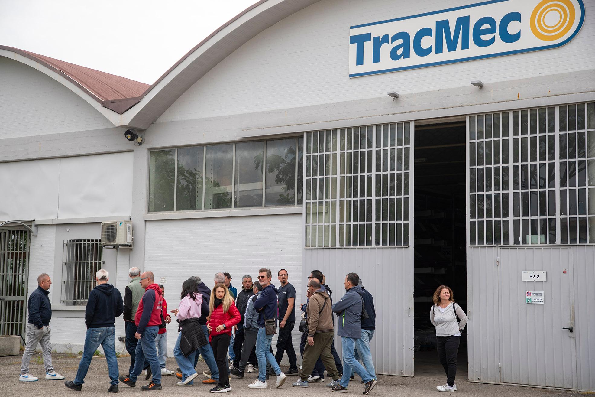 Svolta alla Tracmec: l’azienda ritira i licenziamenti