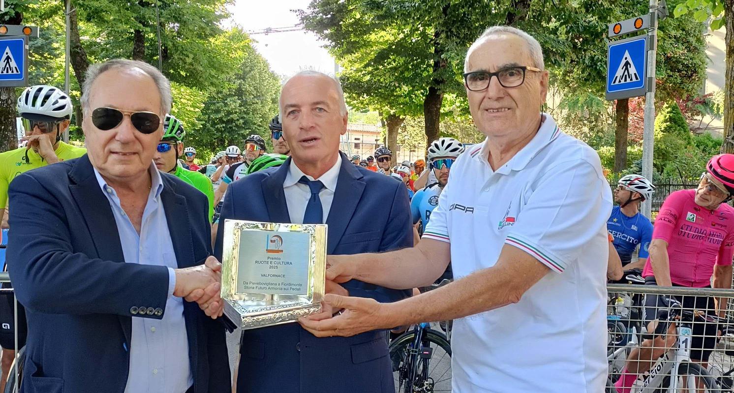 gran fondo dei sibillini a valfornace successo per la prima edizione