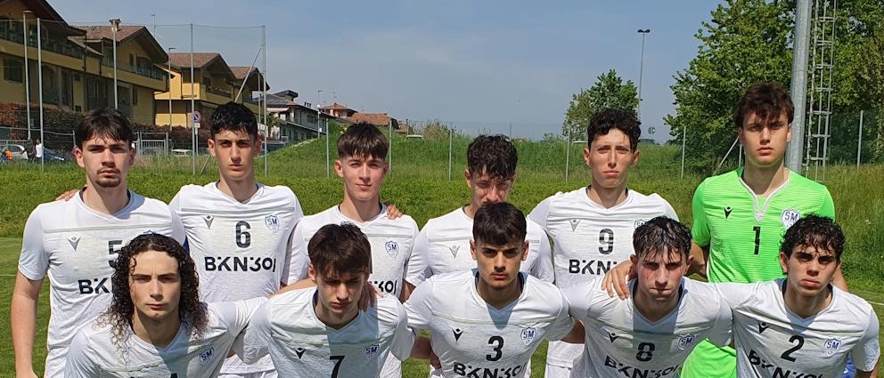 La Primavera 4 della San Marino Academy conclude la stagione con una vittoria 2-0 contro il Giana Erminio. Protti e Moretti segnano i gol. La squadra si posiziona a metà classifica.