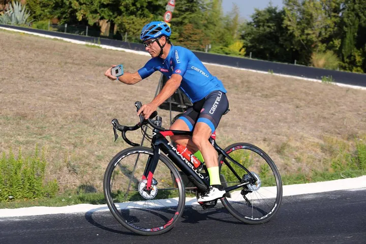 Davide Cassani, 59 anni, faentino: è il ct della Nazionale maschile di ciclismo dal 2014