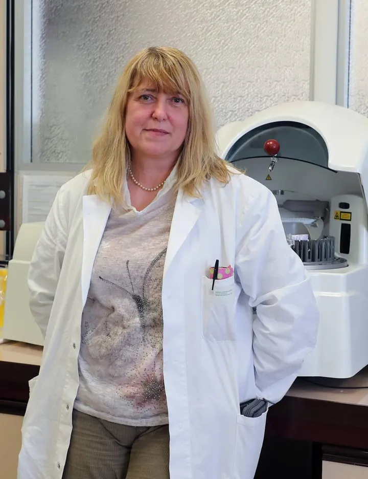 Eleonora Calori, medico del Centro trasfusionale dell’Ausl di Imola, impegnata anche nella raccolta del plasma iperimmune dai guariti dal Covid