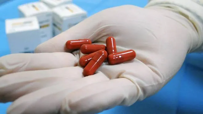 Pillole anti Covid in farmacia 