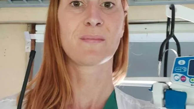Alessia Gaudenzi lavora all’ospedale San Salvatore di Pesaro. Si è messa in aspettativa fino a metà giugno per dare un aiuto diretto nel conflitto ucraino