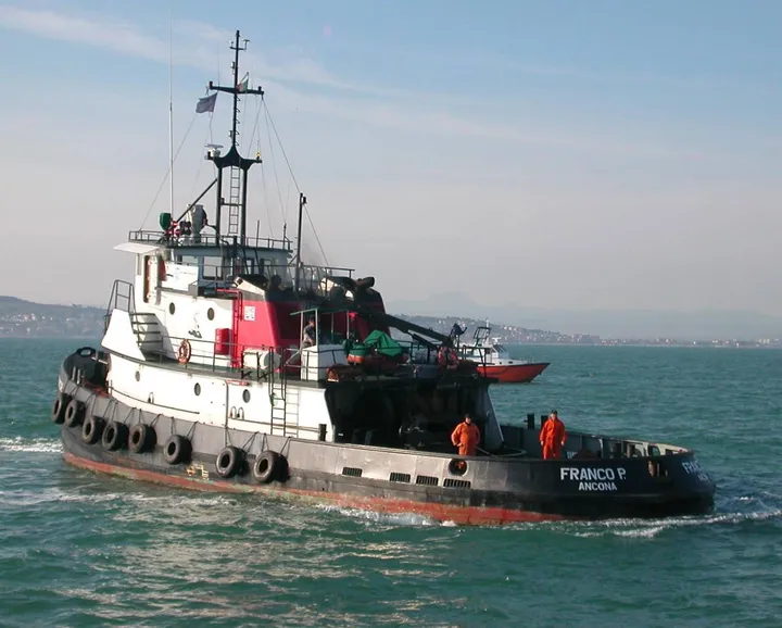 Il rimorchiatore Franco P. della Ilma di Ancona inabissatosi al largo di Bari