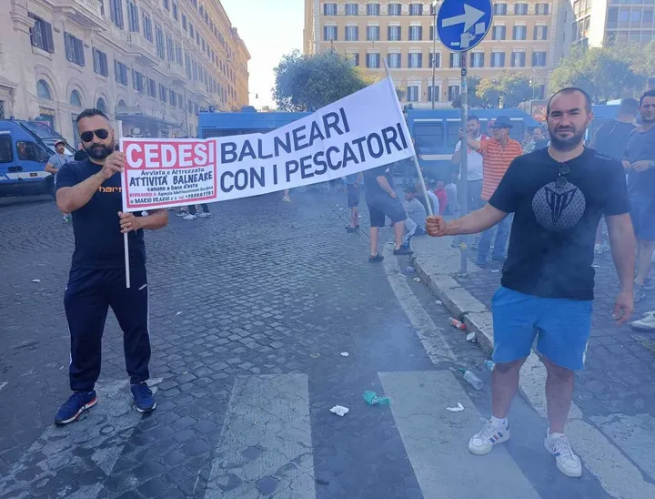 Un momento della protesta dei pescatori a Roma