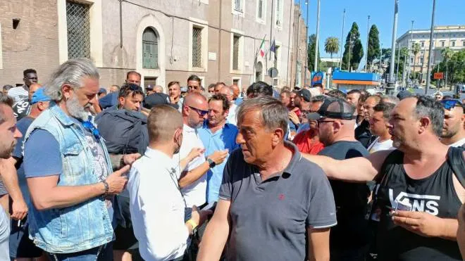 Un momento della manifestazione dei pescatori a Roma