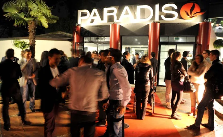L’ingresso del Paradiso quando era ancora una discoteca (. foto Migliorini