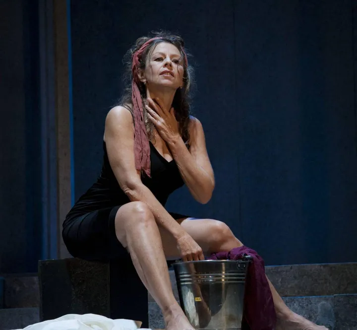 Amanda Sandrelli interpreta di ‘Lisistrata’ di Aristofane