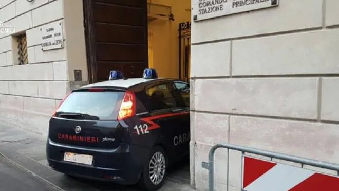 Il 42enne è stato arrestato dai carabinieri