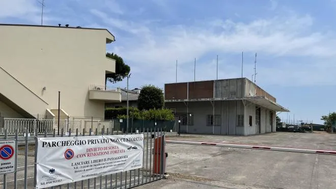 L’area ex Garage Europa darà parziale risposta ai pochi parcheggi di Milano Marittima