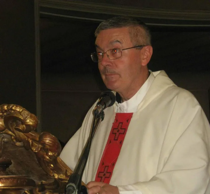 Don Piergiorgio Farina, parroco di Santa Lucia a Savignano sul Rubicone