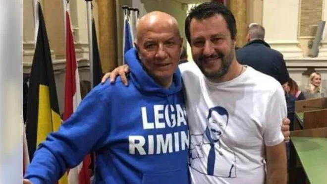 Oscar Fabbri, ex segretario della Lega a Rimini, con Matteo Salvini