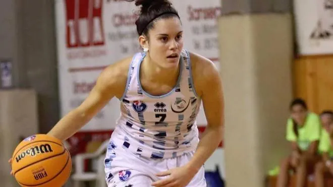 Alessia Cabrini ha 26 anni, lo scorso anno ha giocato a Umbertide. Ha fatto parte delle nazionali giovanili