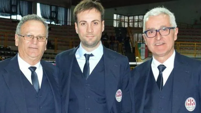 Da sinistra; Pietro Paolella, presidente del club di volley; Massimiliano Balducci, ad Cbf Balducci Group; il diesse Maurizio Storani