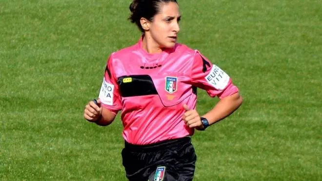 L’arbitro Samira Curia