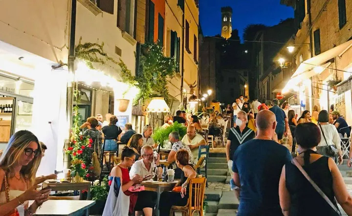Per bar e ristoranti di Santarcangelo sconto in arrivo sulla tassa per il suolo pubblico