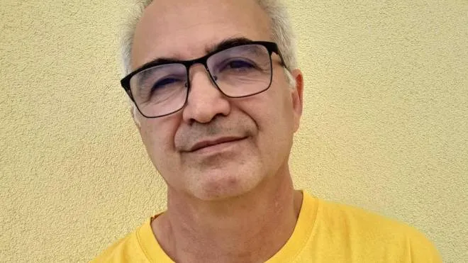 Massimo Zanon, 57 anni, gestisce un bar piadineria. a Bellaria