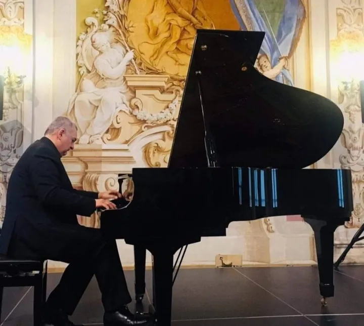 Il pianista Piero Di Egidio